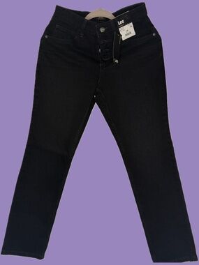 Lee Heritage Straight Black Jeans – Size 4 (M) – New With Tags